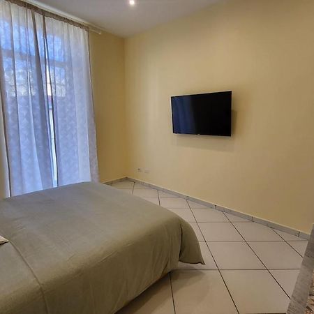 La Casa Di Bruno Suites Napoli Ngoại thất bức ảnh
